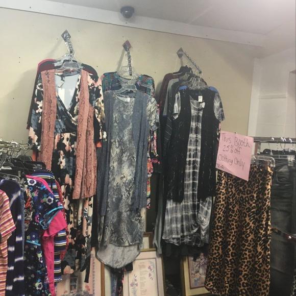 Meet your Posher, Tammy - Picture 1 of 1